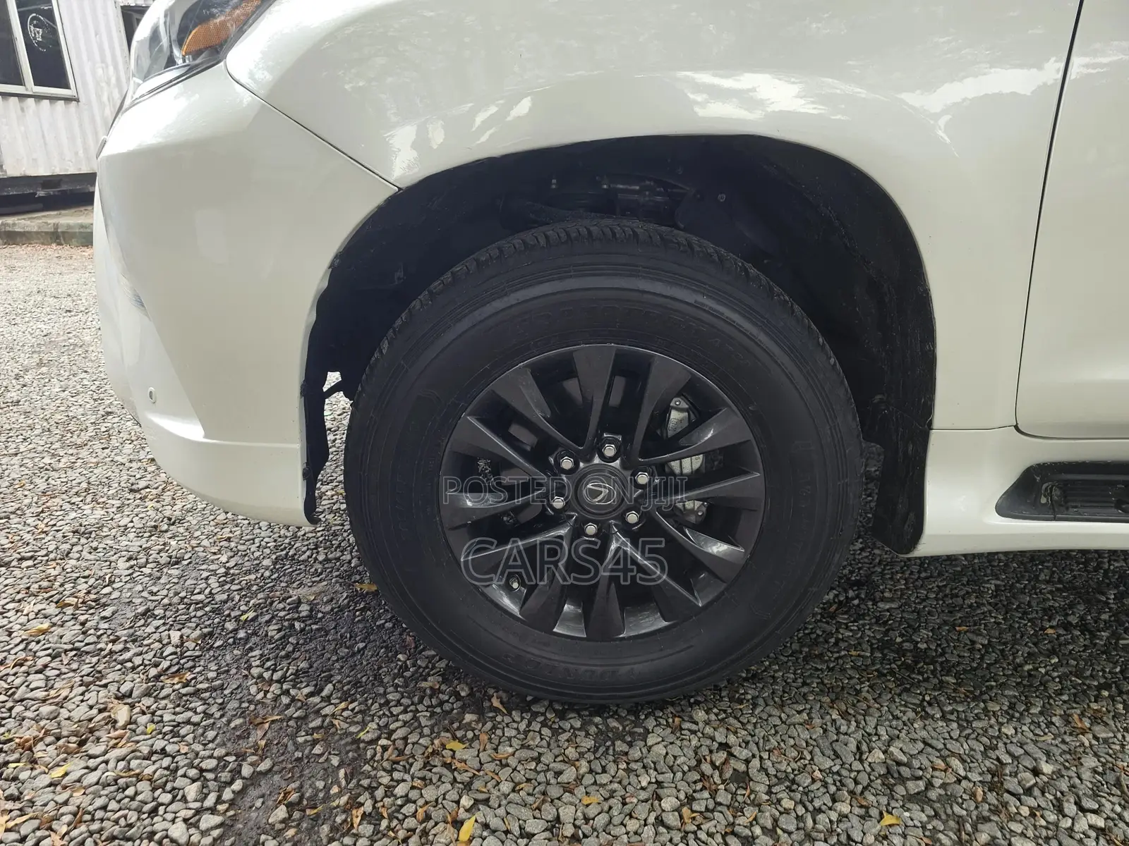 Lexus GX 2023 White