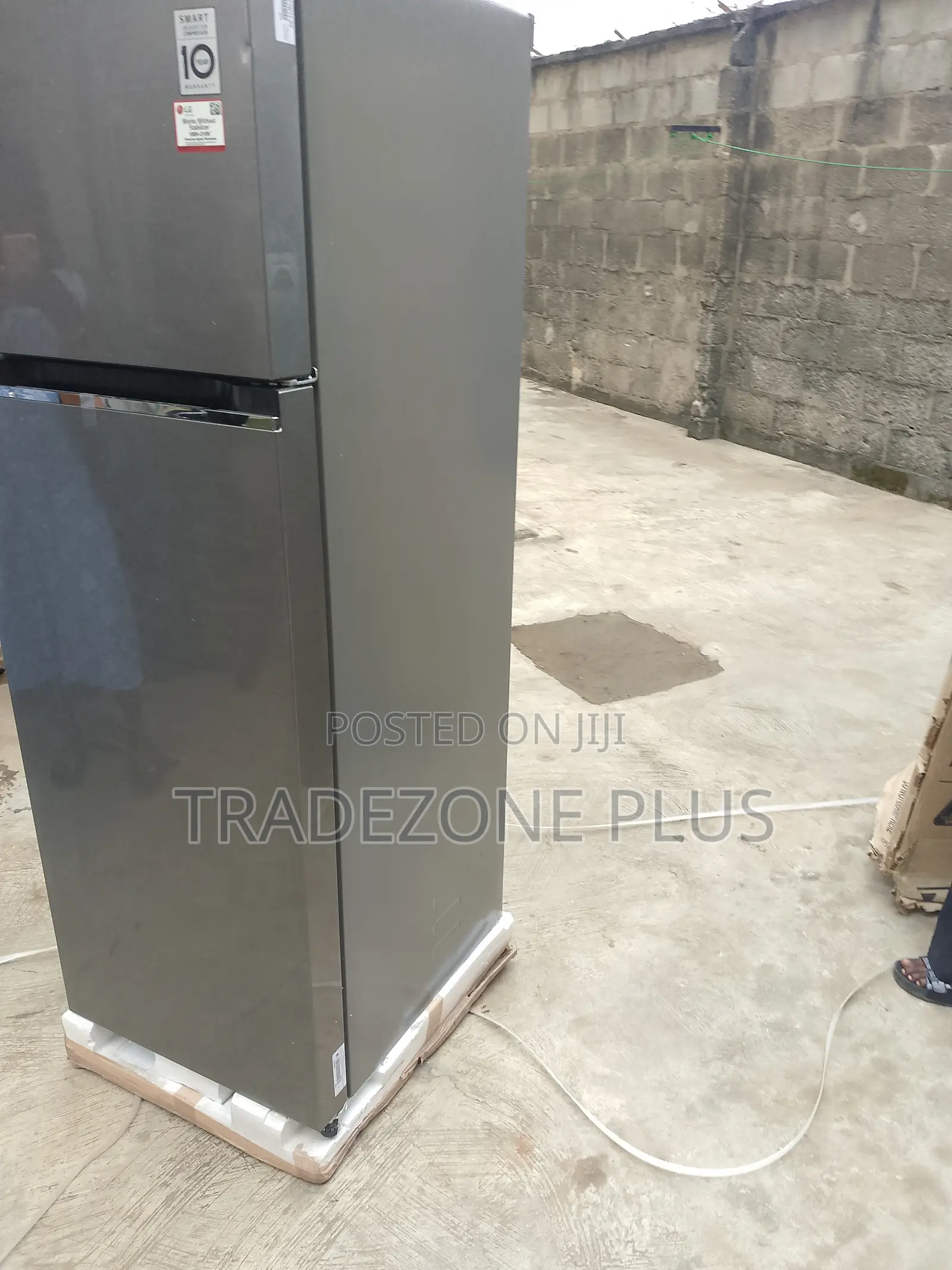 LG 287L Home Fridge With Inverter Technology