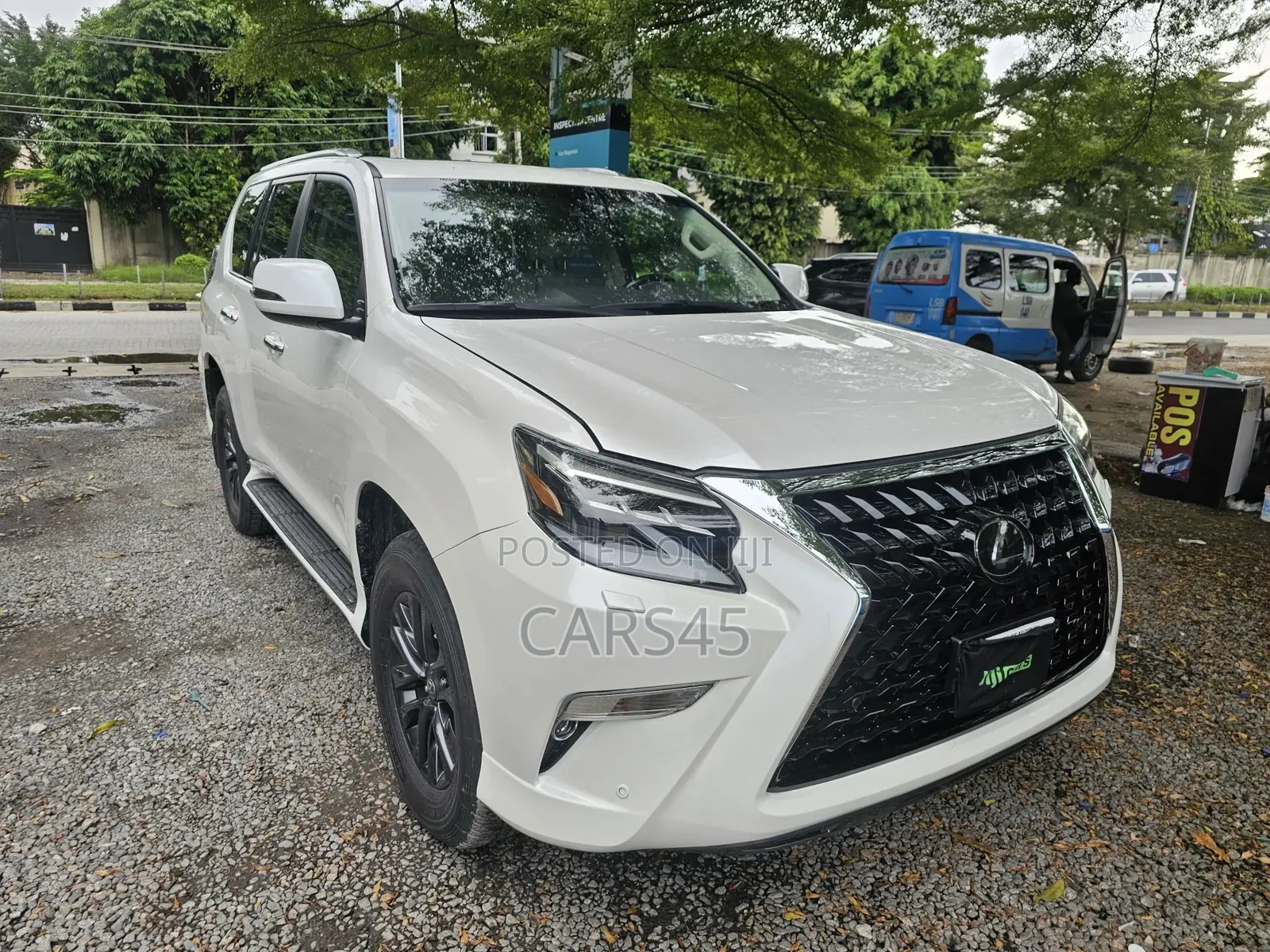 Lexus GX 2023 White