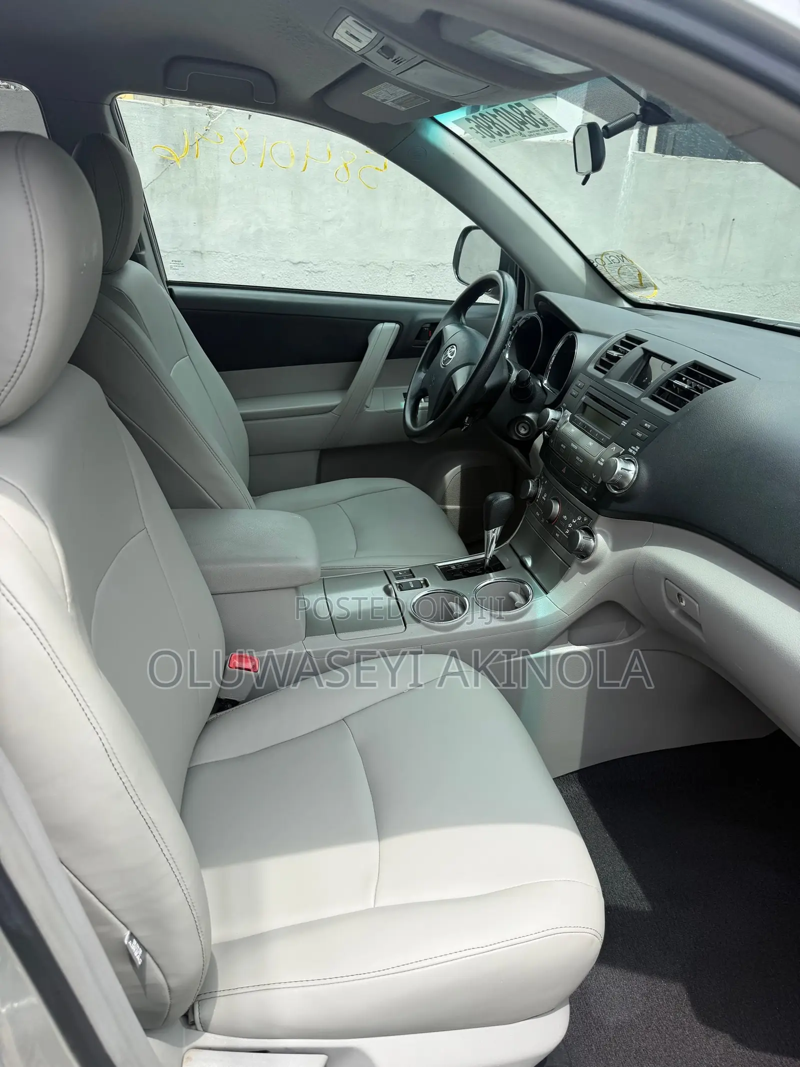 Toyota Highlander 2012 Silver