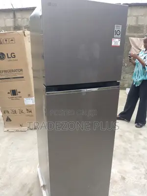 LG GL-B262PQKB Large Capacity Refrigerator