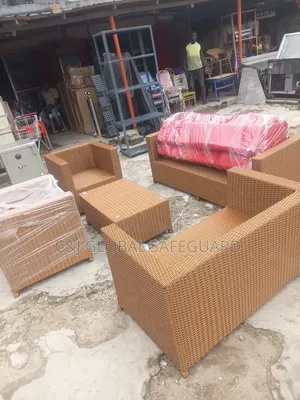 Outdoors 7seaters Chairs With Foam