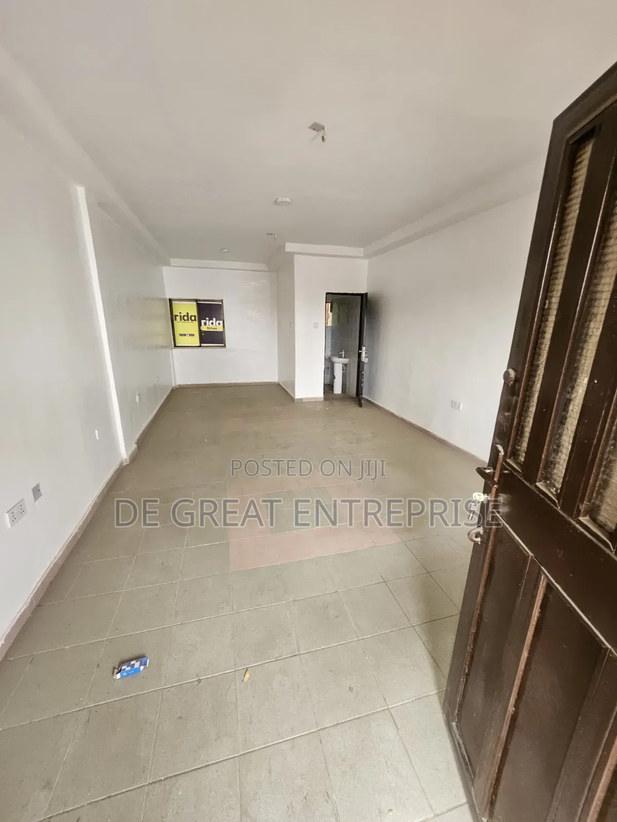 32sqm Office/Shop Rent Wuse 2