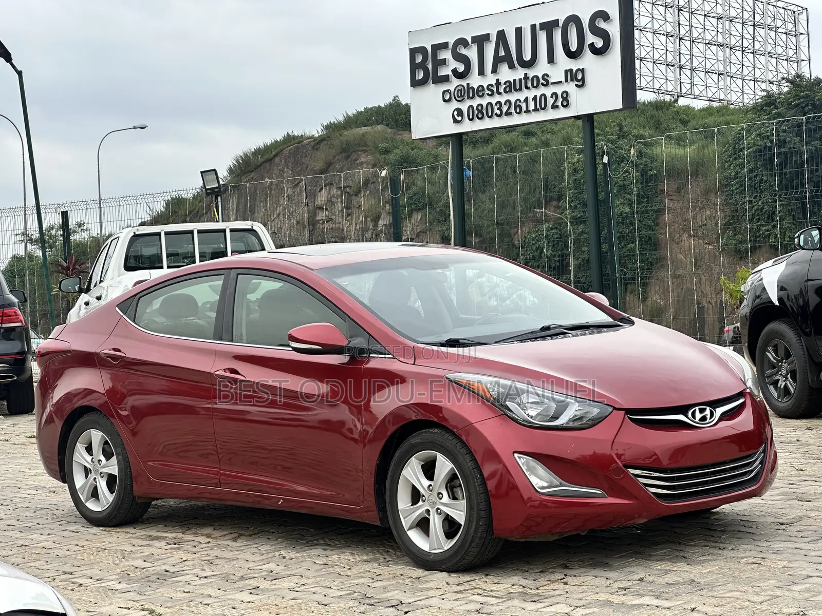 Hyundai Elantra 2016 Red