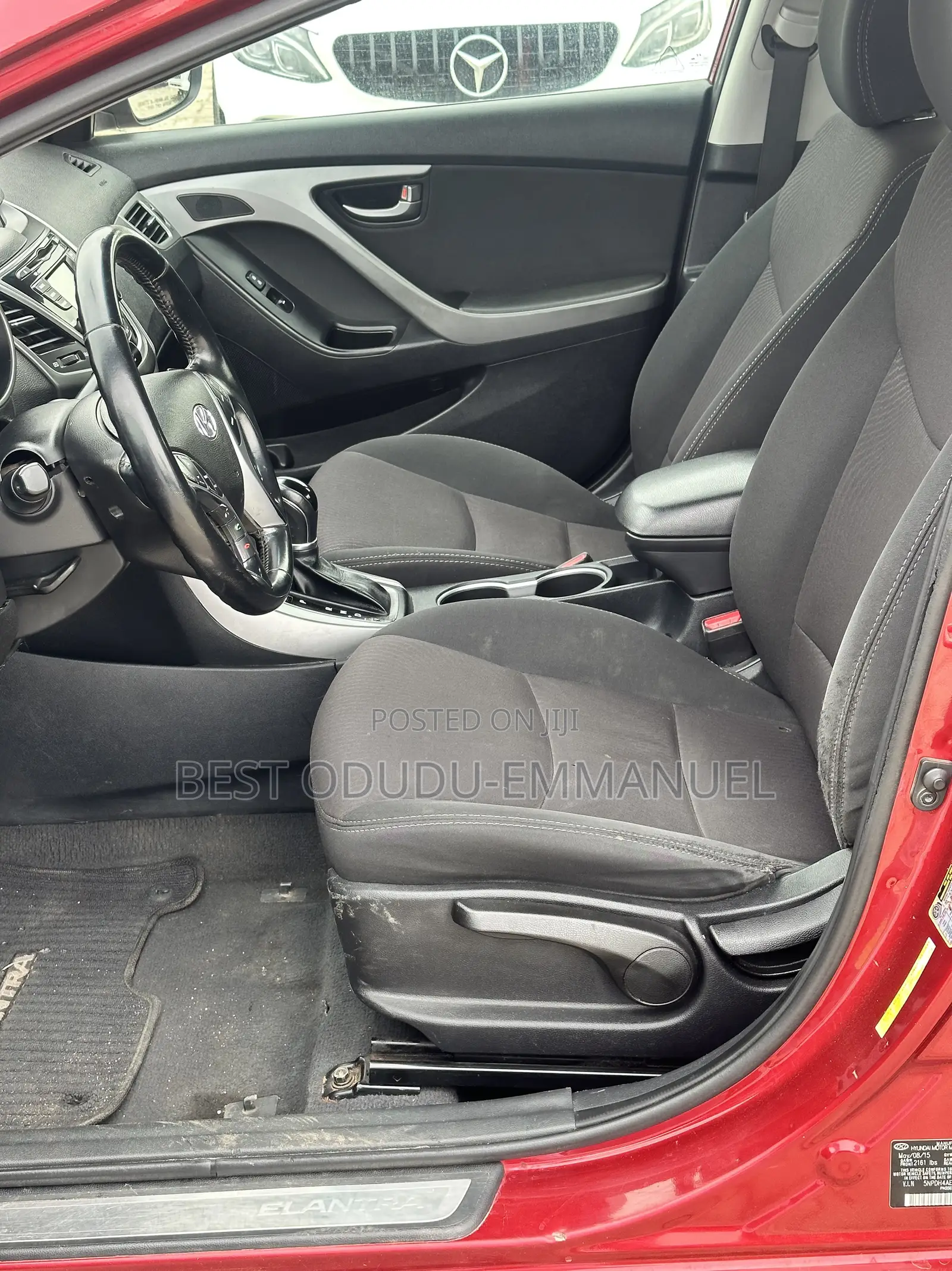 Hyundai Elantra 2016 Red
