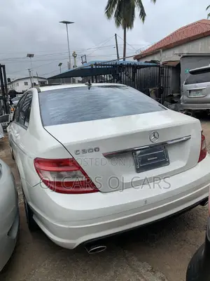 Mercedes-Benz C300 2010 White