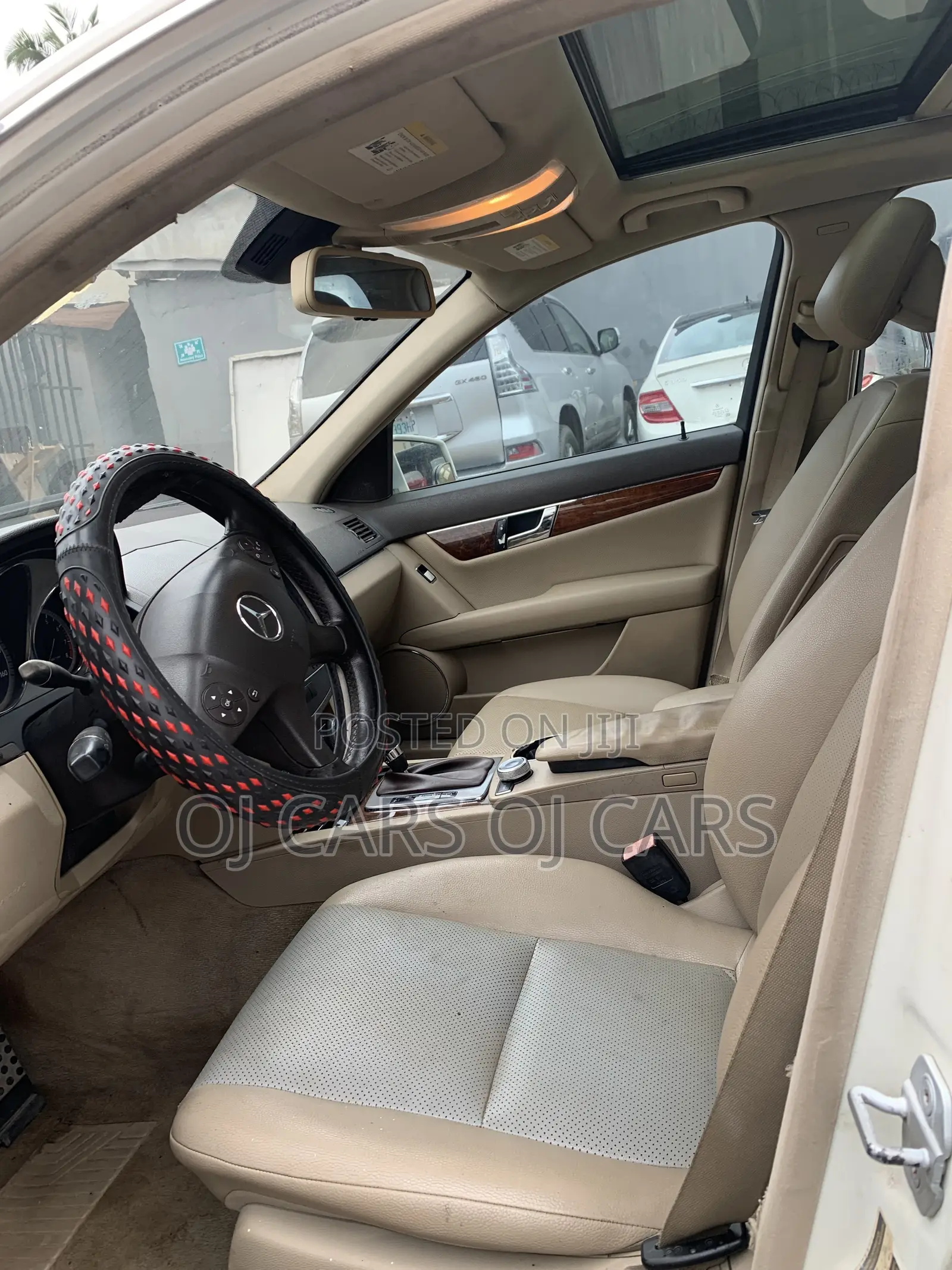 Mercedes-Benz C300 2010 White