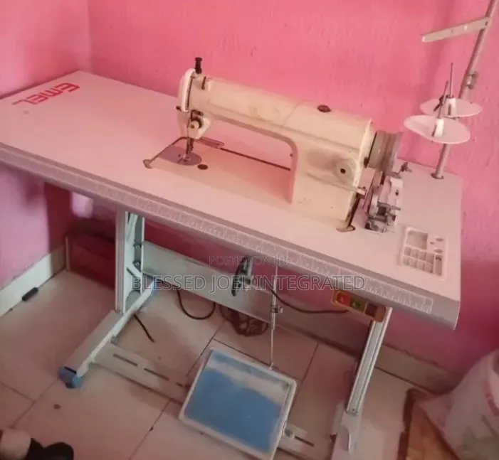 Industrial Sewing Machine Achine