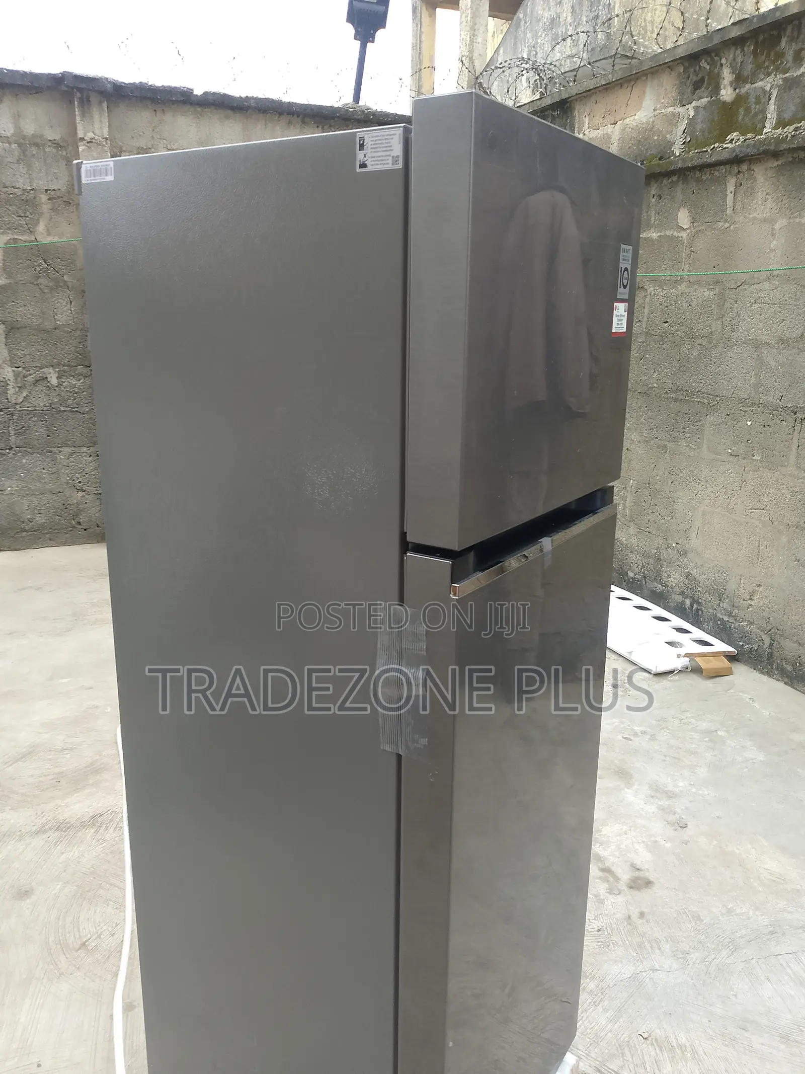 LG 287L Everyday Cooling Solution