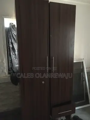 Bedroom Shelve