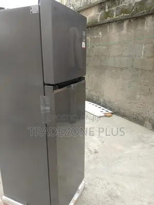 LG GL-B262PQKB 287L Food and Beverage Fridge