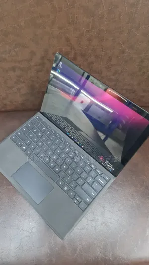 Laptop Microsoft Surface Pro 7+ 8GB Intel Core i5 SSD 256GB