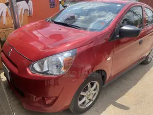Mitsubishi Mirage DE 4dr Hatchback (1.2L 3cyl 5M) 2015 Orange