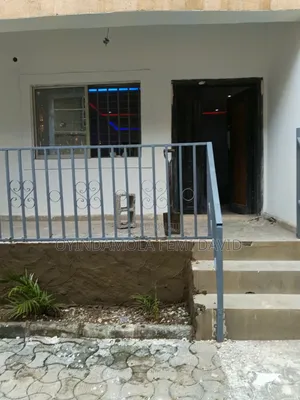 3bdrm Block of Flats in Katampe Minister'S for rent