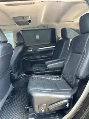 Toyota Highlander XLE 4dr SUV AWD (3.5L 6cyl 6A) 2015 Black