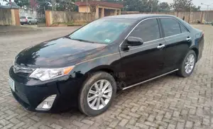 Toyota Camry 2012 Black