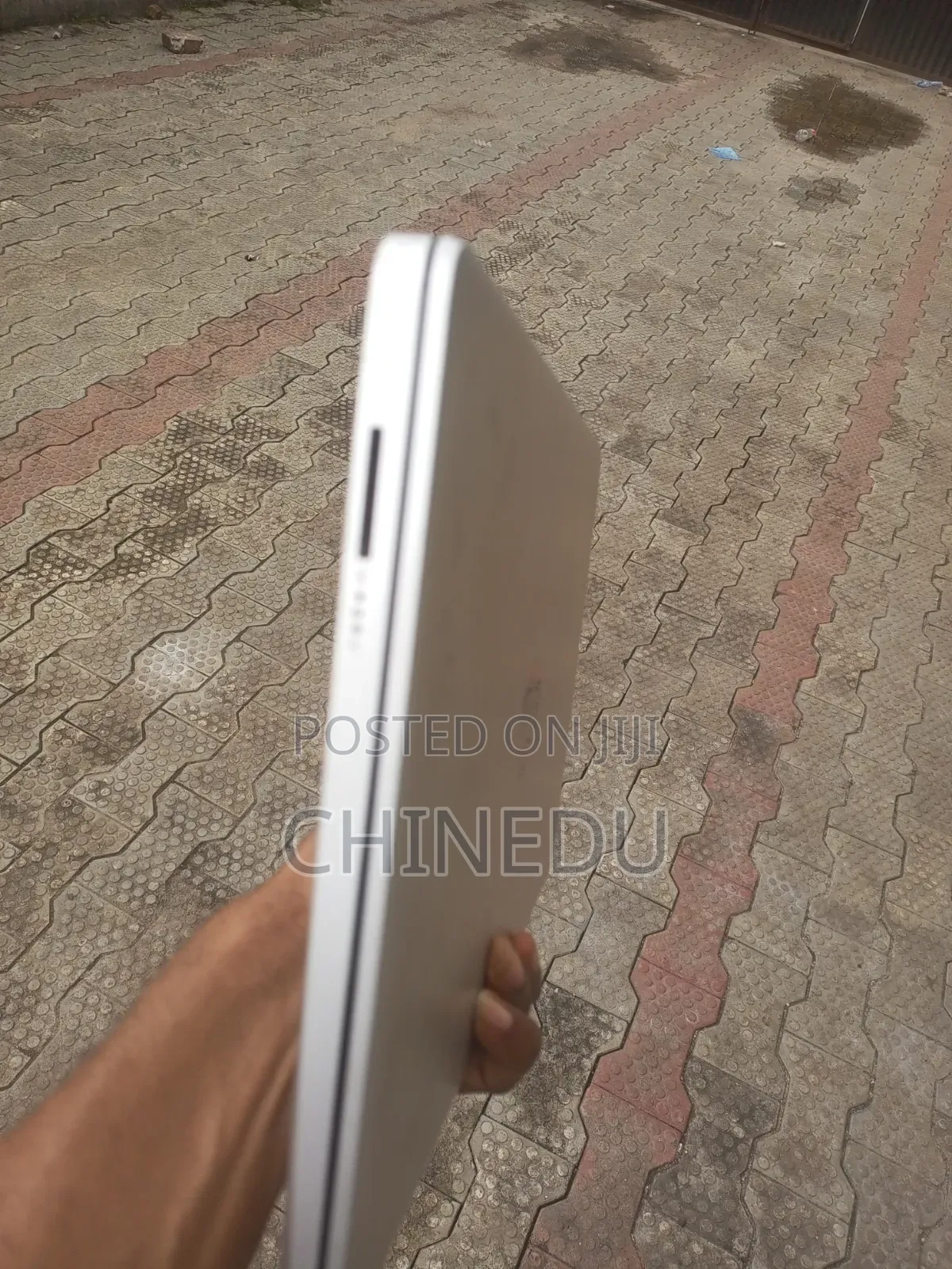 Laptop HP 14-dq2031tg 4GB Intel Celeron SSD 160GB