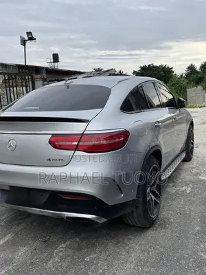 Mercedes-Benz GLE-Class 2016 Silver
