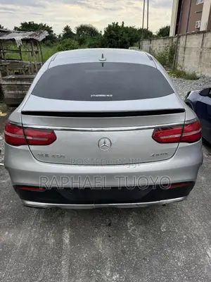 Mercedes-Benz GLE-Class 2016 Silver