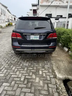 Mercedes-Benz GLE-Class 2016 Blue