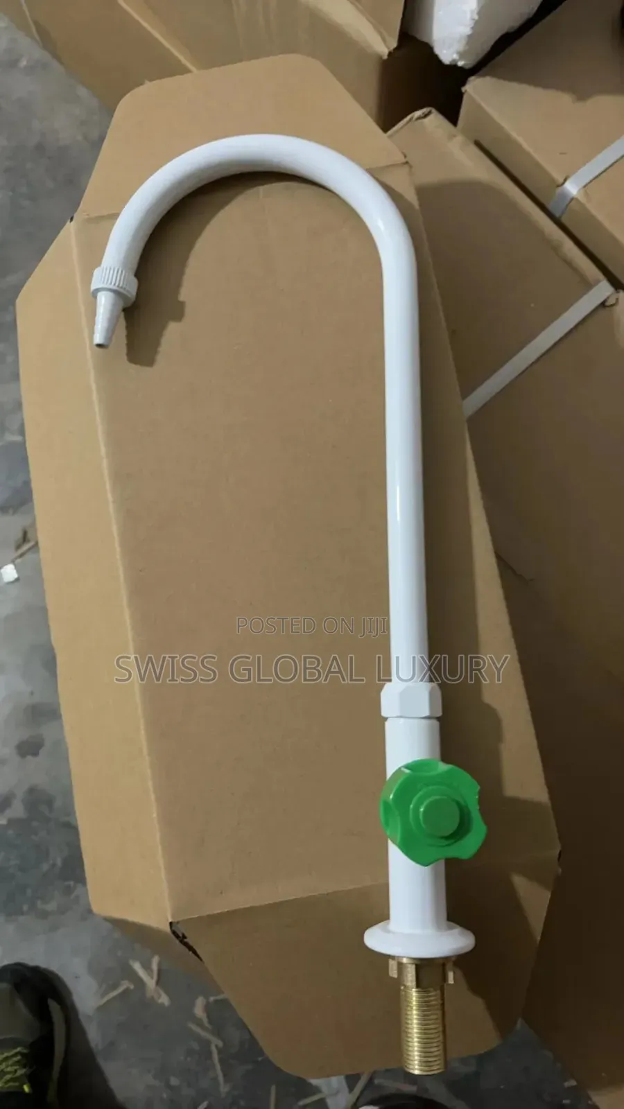 Vertical Laboratory Faucet