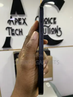 Apple iPhone 16 Plus 128 GB Black