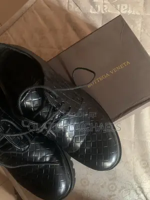 Bottega Veneta