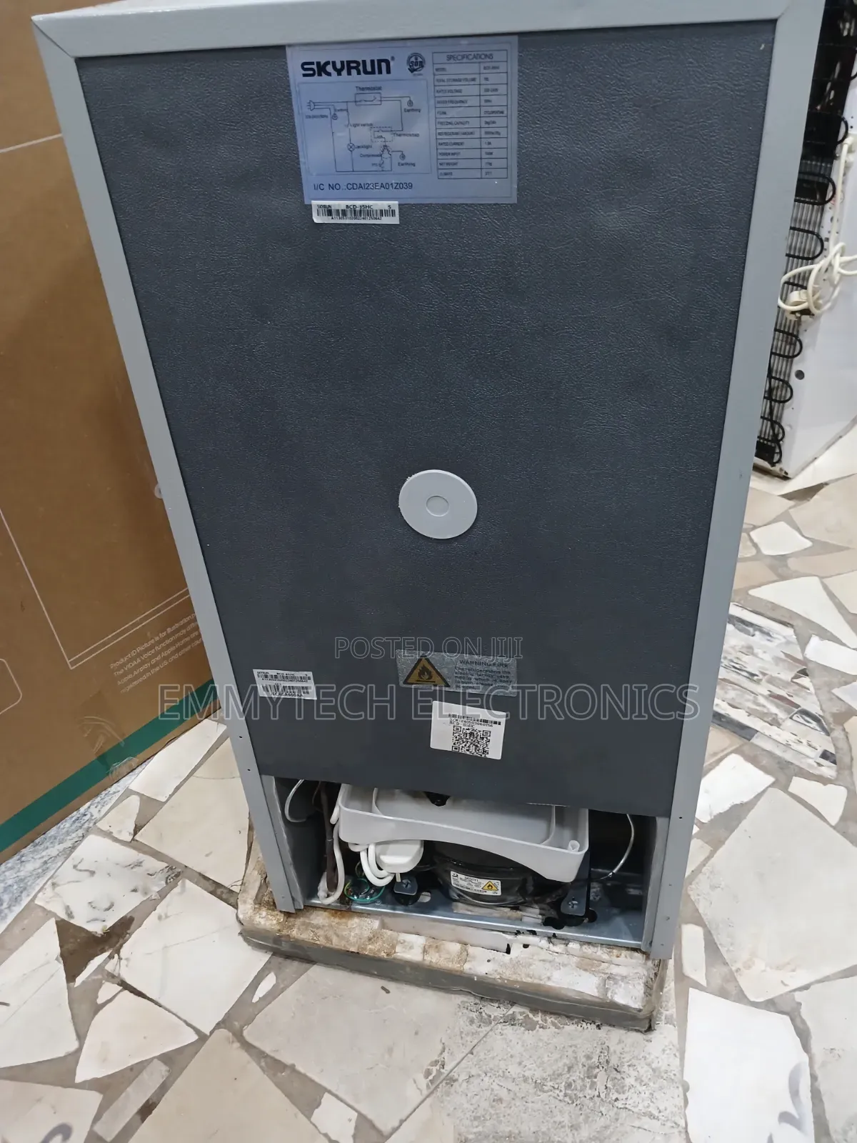 Skyrun Fridge