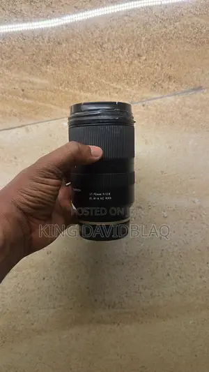 Tamron 17-70mm Lens