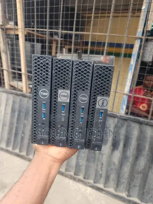 Desktop Computer Dell OptiPlex 7060 8GB Intel Core i7 SSD 256GB