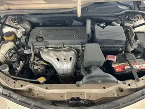 Toyota Camry LE 4dr Sedan (2.4L 4cyl 5A) 2008 Gold