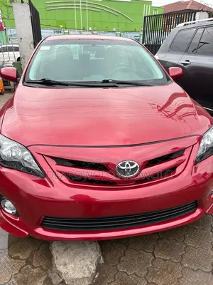 Toyota Corolla S 4dr Sedan (1.8L 4cyl 4A) 2013 Red