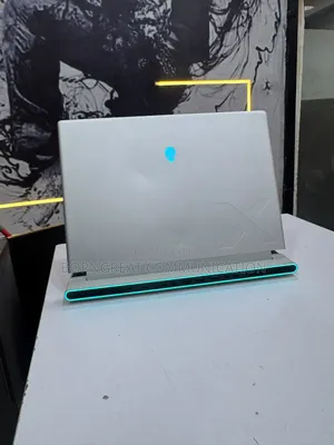 Laptop Alienware X16 R2 16GB Intel SSD 1T