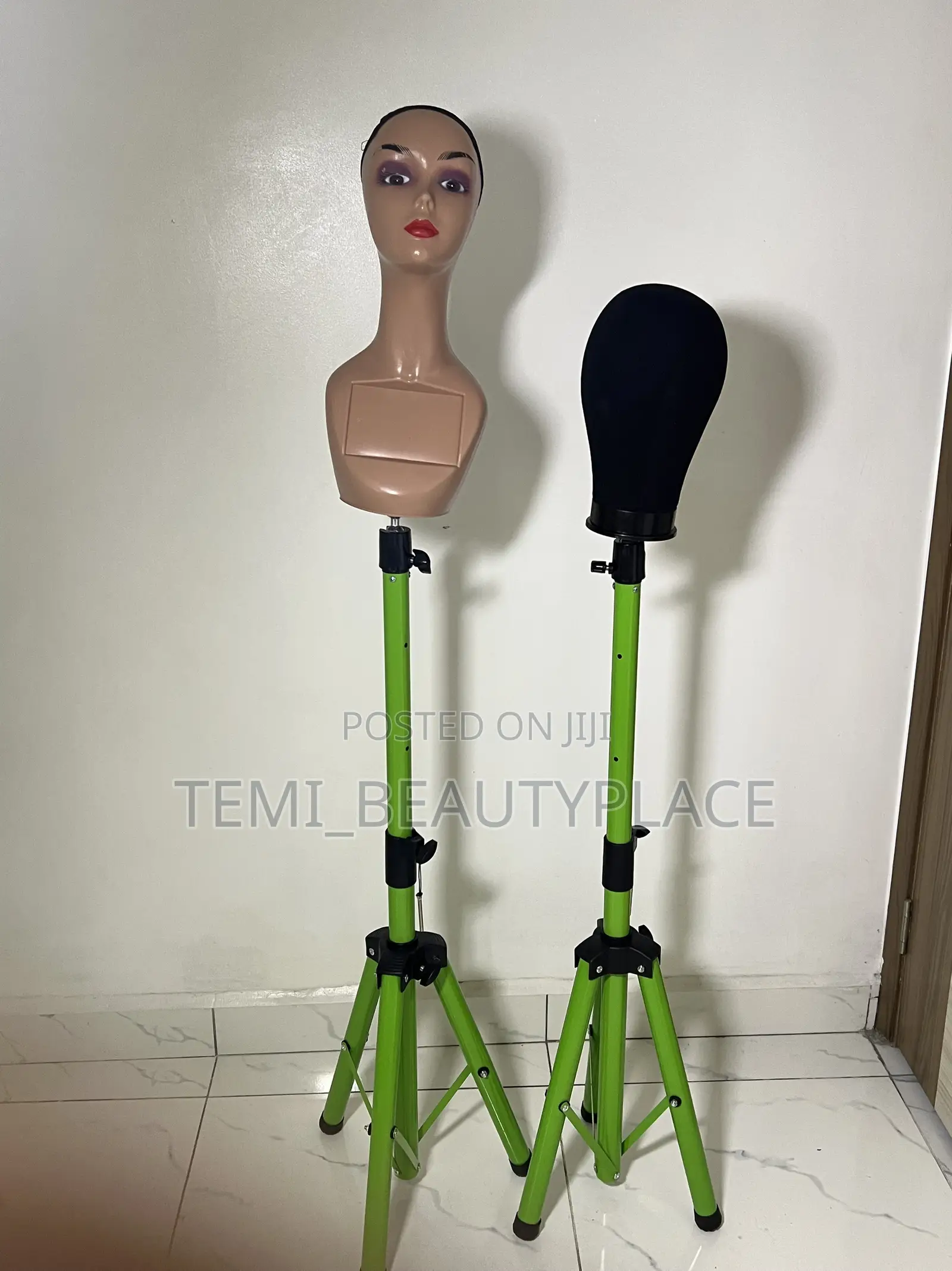 Tripod Stand