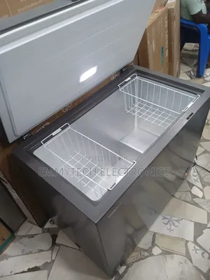 Hisense Freezer 250Ltrs