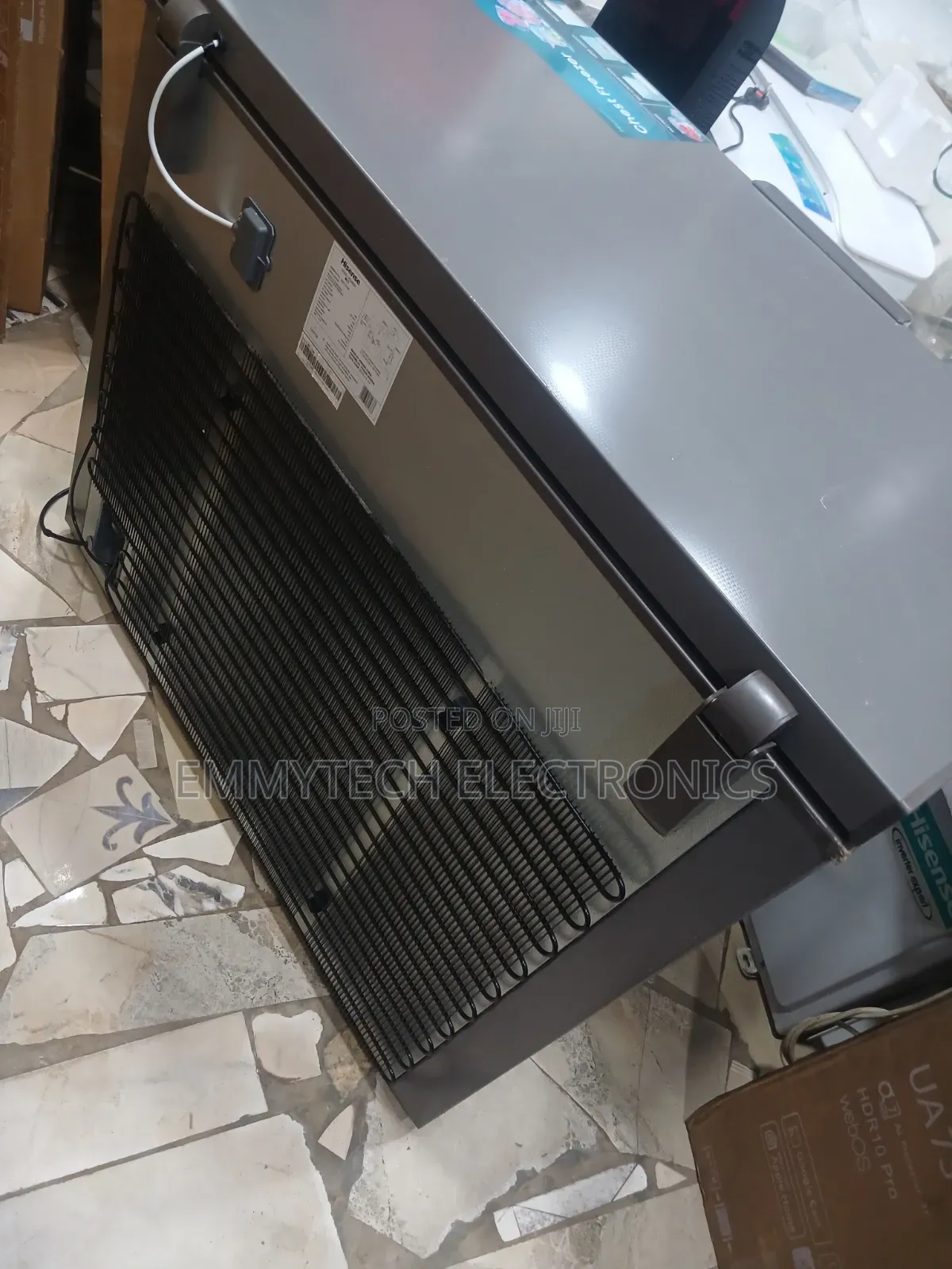 Hisense Freezer 250Ltrs