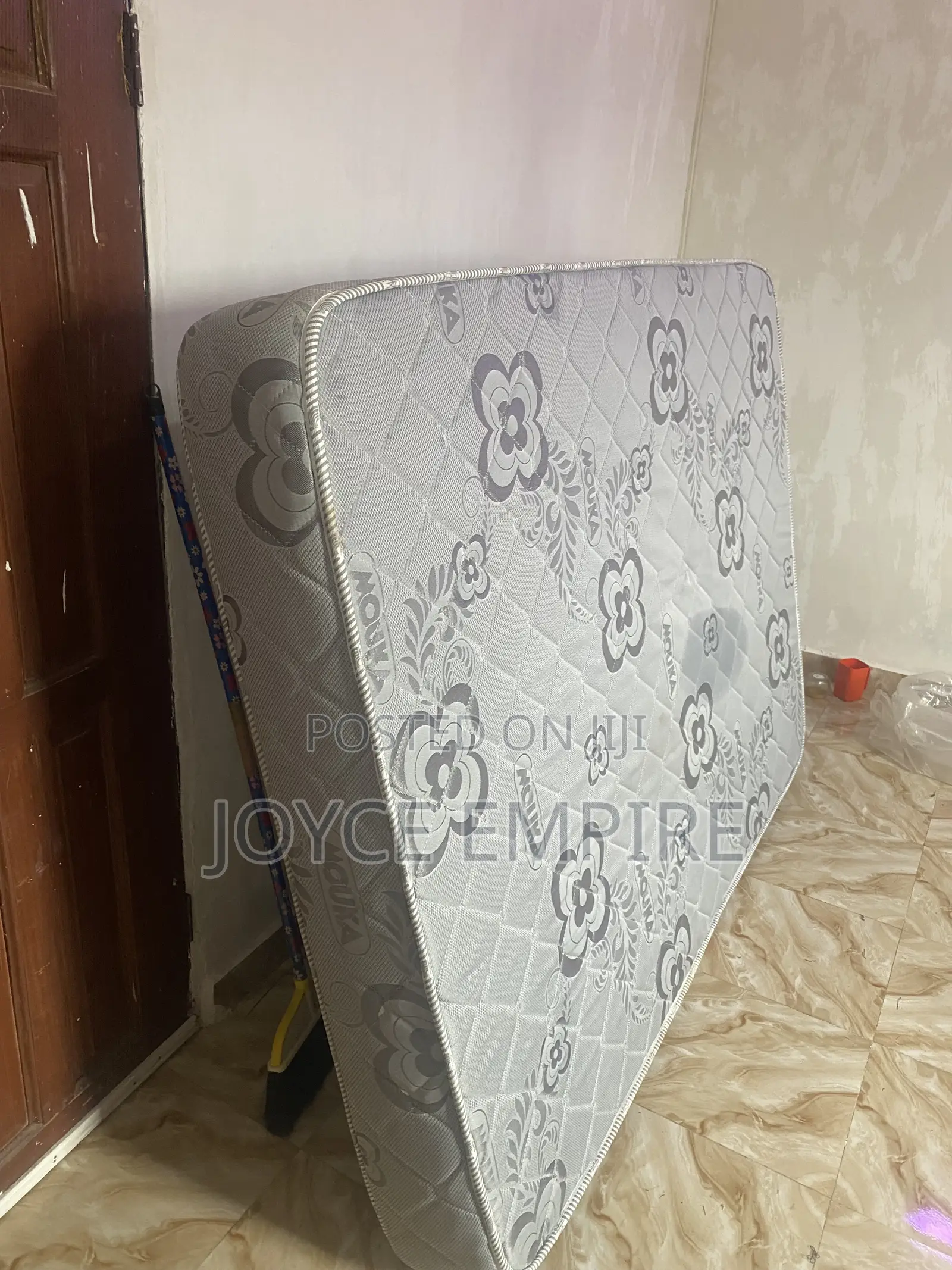 Mouka Mattress