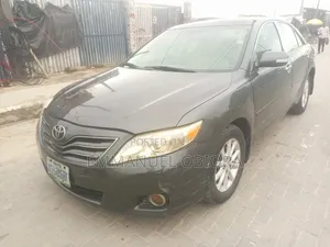 Toyota Camry LE 4dr Sedan (2.4L 4cyl 5A) 2009 Black