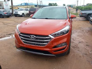 Hyundai Tucson 2016 Orange
