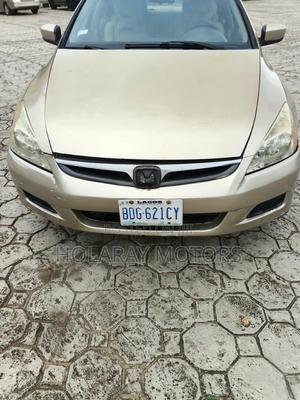 Honda Accord 2.4 2007 Gold