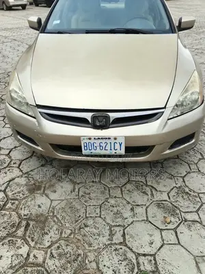 Honda Accord 2.4 2007 Gold