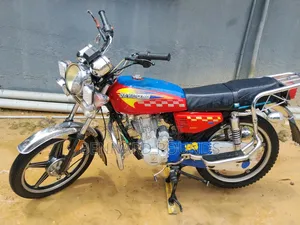 Daylong DL125-SM 2025 Red