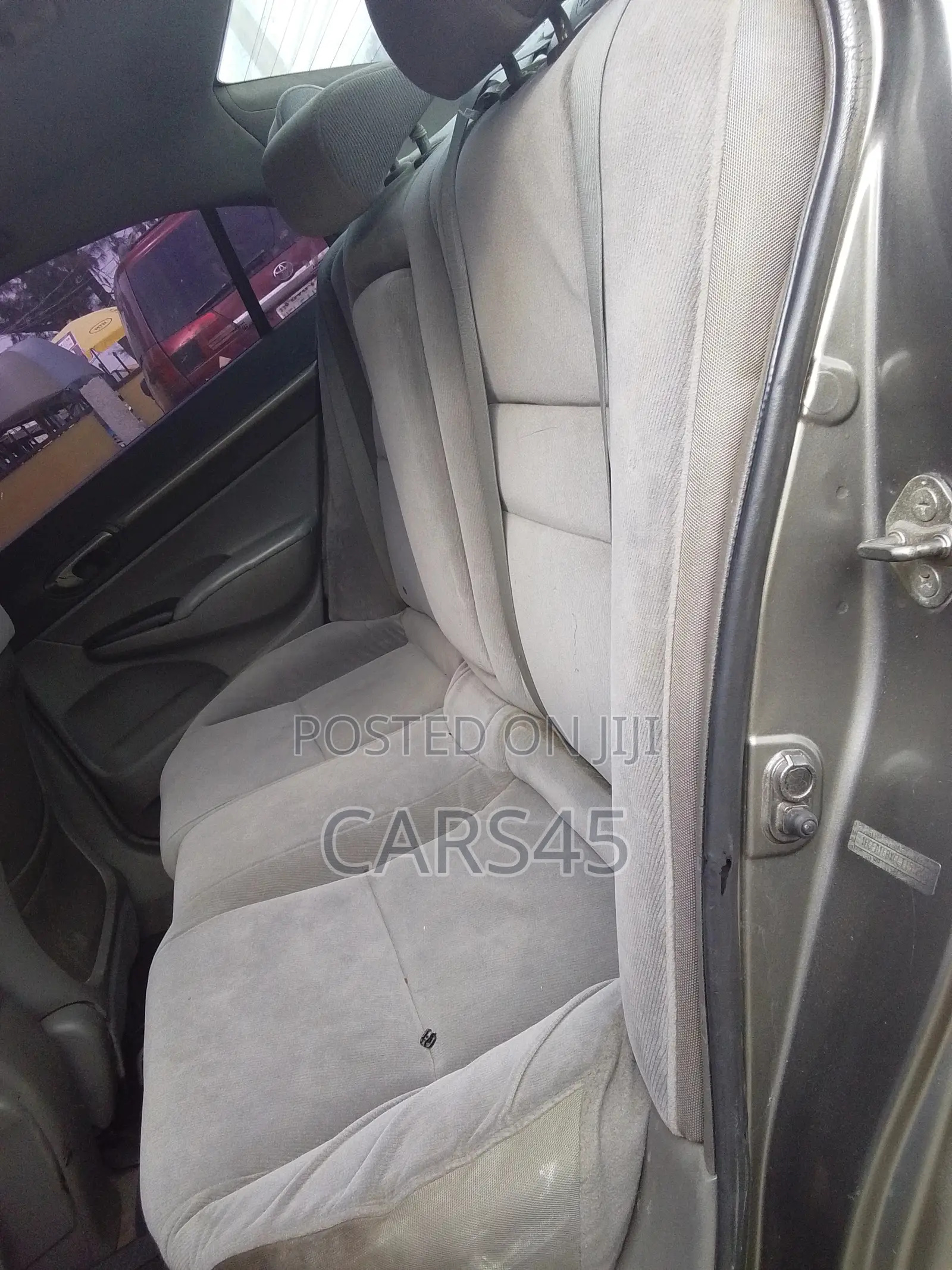 Honda Civic 2006 Gray