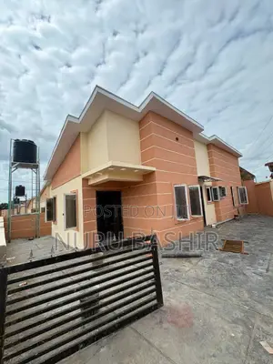 3bdrm Bungalow in Tinubu Estate, Iwo Road for sale