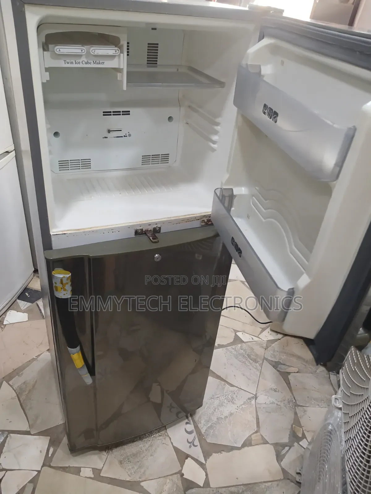 Sharp Fridge 190Ltrs