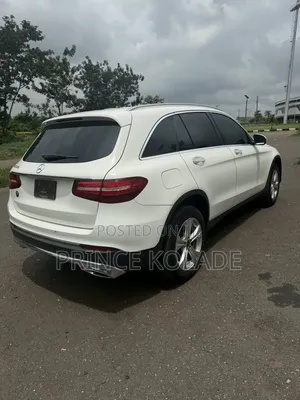Mercedes-Benz GLC-Class 2018 White