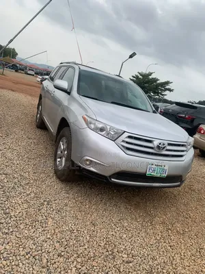 Toyota Highlander 2012 Silver