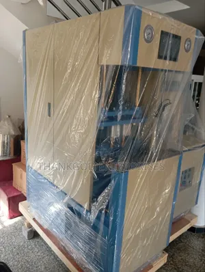 Pet Blower Machine