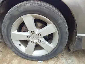 Honda Civic 2006 Gray