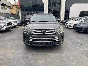 Toyota Highlander Limited 4dr SUV (3.5L 6cyl 6A) 2015 Gray